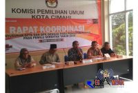Suasana saat berlangsung rapat koordinasi penyusunan DPTb dan DPK dengan pengurus Parpol pada Pemilu serentak tahun 2019.