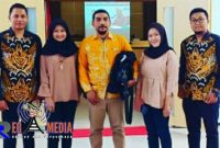 Pembina Lembaga Bantuan Hukum Pusat Advokasi Masyarakat Nusantara (LBH PUSARA) Marsuto Alifianto, SH.MH (tengah).