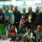 Usai dikasih arahan, para pengamen dan anak jalanan di Sampang yang terjaring razia Satpol PP langsung di gunduli.