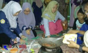 Mahasiswa KKN Tematik Kelompok 56 UTM Ciptakan Produk Petis Praktis Level Super Pedas