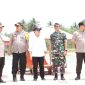 Danrem Baladika Jaya bersama Polda Jatim saat di Banyuwangi