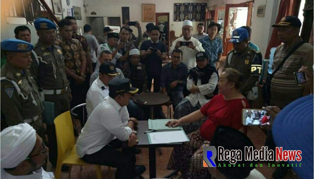 Kado Awal Tahun, Bupati Pamekasan Tutup Lima Tempat Karaoke