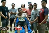 Tersangka saat di amankan petugas kepolisian