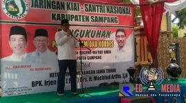 Ketua Tim Kampanye Daerah Jawa Timur nomor urut 1 Irjen Pol (Purn) Drs. H. Machfud Arifin saat menyampaikan sambutannya dalam kegiatan pengukuhan Korcam dan Kordes JKSN Kabupaten Sampang.