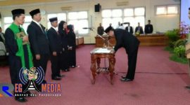 Saat berlangsungnya pelantikan 4 PAW anggota DPRD Bangkalan.