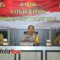 Kapolres Bangkalan AKBP Boby Pa'ludin Tambunan, Plh Sekkab Setijabudhi, Kepala Dinsos Moh Taufan Zairinsyah saat memimpin rapat dimapolres Bangkalan. (Foto Humas Polres Bangkalan).