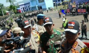 TNI-Polri Berhasil Amankan Provokator dan Bubarkan Pengunjuk Rasa Di Cimahi