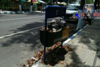 Tampak terlihat tumpukan sampah di area lapangan Wijaya, tepatnya di Jl. Kusuma, Sampang.