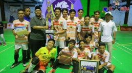 Tim futsal porprov Sampang saat meraih juara turnamen di Pamekasan.