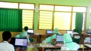 Madrasah Ibtidaiyah Negeri 1 Bangkalan Ikuti Ujian Nasional Berbasis Komputer