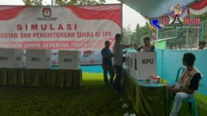 KPU Sampang Gelar Simulasi Pemungutan dan Penghitungan Suara