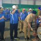 Bupati Sampang (H. Slamet Junaidi), saat membuka O2SN dan FLS2N di GOR Tennis Indoor Wijaya Kusuma.
