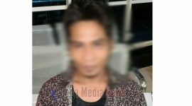Tersangka saat diamankan petugas kepolisian