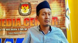Ketua KPUD Sampang (Syamsul Muarif).