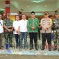 Kapolres Bangkalan bersama wakil bupati Bangkalan dan Ketua KPU Bangkalan saat pelepasan logistik beberapa hari lalu.