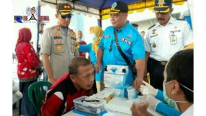 Polres dan BNNK Lumajang Tes Urine Sopir Angkutan Umum