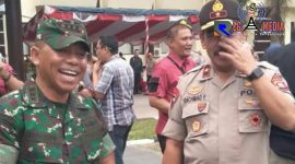 Komandan Korem 133 Nani Wartabone Gorontalo Kolonel CZi Arnold AP Ritiaw (kiri).