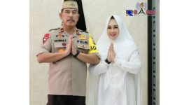 Kapolda Gorontalo (Brigjen Pol Drs. Rachmad Fudail, MH) beserta istri.