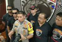 Kapolres Lumajang (AKBP Muhammad Arsal Sahban) mengungkapkan kepada awak media terkait skenario pelaku (HR) dalam memuluskan rencananya.