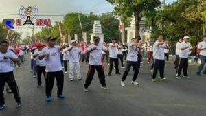 Gelorakan Semangat Menjaga Keamanan, Polres Sampang Gelar Olahraga Bersama dan Deklarasi Tolak Kerusuhan