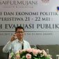 Peneliti SMRC Sirajuddin Abbas dalam pemaparan survei di Kantor SMRC, Jakarta.