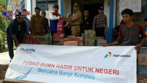 Pertamina Pimpin Penyerahan 2.500 Paket Makanan Siap Saji Bagi Korban Bencana Banjir Konawe