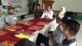 Saat berlangsungnya kegiatan pelatihan Mobil Training Unit di aula Kelurahan Karang Mekar, Cimahi.