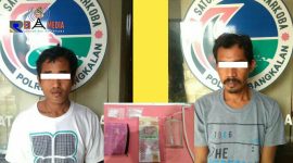 Tersangka saat di amankan dimapolres setempat