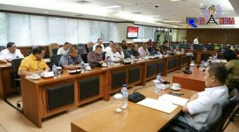Suasana saat berlangsungnya rapat diruang Komite I, Gedung DPD RI.