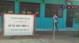Suasana berlangsungnya kegiatan belajar mengajar di SDN Nepa 2, Banyuates, Sampang.