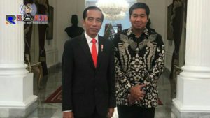 Ketua SC Berikan Laporan dan Hasil Audit Pramusim Piala Presiden 2019 Ke Jokowi