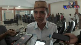 Kasubbag Tata Usaha BWS II Gorontalo - Arsin H Mokoagow, SE saat di Wawancarai awak Media pada RDP di Kantor DPRD Bonbol.