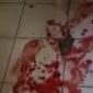 Tampak ceceran darah pasca penyerangan di Polsek Wonokromo.
