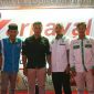 Agil Romondor (songkok) bersama pengurus karnaval pemuda dungaliyo.