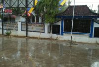 Sebagian wilayah di Kecamatan Robatal Sampang mulai dituruni hujan.