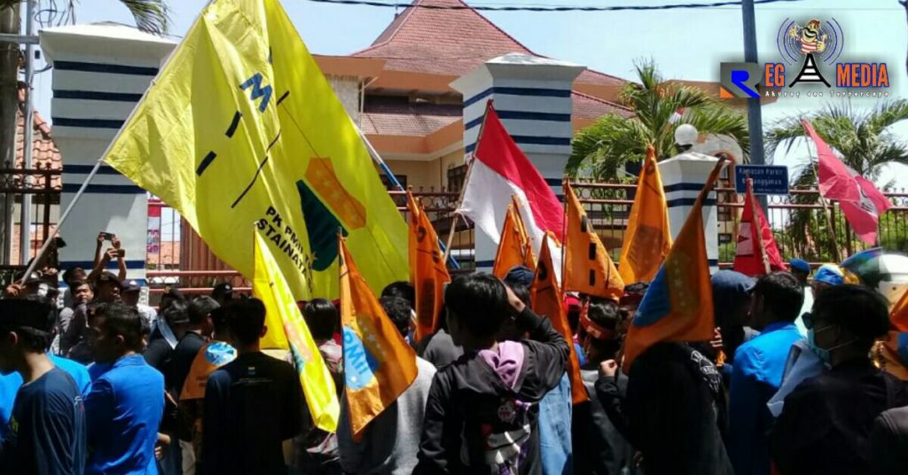 Petisi Untuk DPRD Sampang Soal Tolak Kenaikan Iuran BPJS