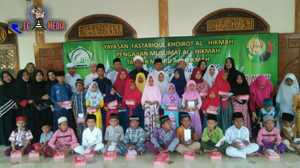 Yayasan Fastabiqul Khoirot Alhikmah Bagikan Santunan Kepada 100 Anak Yatim