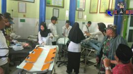 Korban saat mendapatkan perawatan intensif di Puskesmas Socah, Bangkalan.