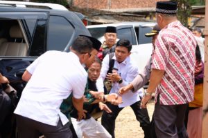Akibat Cuitan Istri Dimedsos Tanggapi Penusukan Wiranto, 2 TNI Ini Dicopot Dari Jabatannya