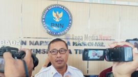 Kepala BNNP Jatim (Brigjen Bambang Priyambadha) di kantor BNNP Jatim.