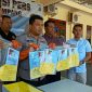 Konferensi pers kasus tipikor pembangunan RKB SMPN 2 Ketapang, di Mapolres Sampang.