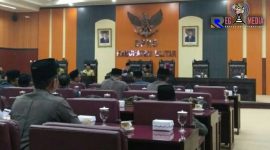 Rapat paripurna Penyampaian Pandangan Umum Fraksi DPRD Kabupaten Blitar Terkait Raperda Usulan Eksekutif dan RAPBD 2020.