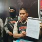 Konferensi pers Polres Lumajang dalam penetapan tersangka kasus Q-Net.