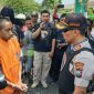 Kapolres Lumajang (AKBP. Muhammad Arsal Sahban) pimpin langsung rekonstruksi aksi pembegalan yang dilakukan dua pemuda di Lumajang.