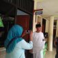 Aula Rahman Ketua Komisi 1 saat sidak di ruangan Camat Sampang