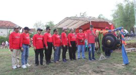Wabup Sampang saat membuka acara di Gunung Eleh Kecamatan Kedungdung