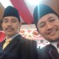 Ketua AKD Kec Robatal H.Abd Hamid (kanan) bersama kepala desa Sawah Tengah
