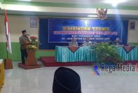 Plt Sekda Sampang Yuliadi Setiawan saat memberikan sambutan pada pembukaan bimtek Sipades Rabu malam