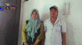 Korban Kekerasan Dalam Rumah Tangga  (Hosiyah) didampingi  Koordinator Tim Investigasi Jatim Corruption Watch  wilayah Kecamatan Sampang Kota (Rofik).