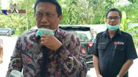 Ketua Satgas penanganan Covid-19 (Setidjabudhi) bersama Kepala Dinas Kominfo Bangkalan.